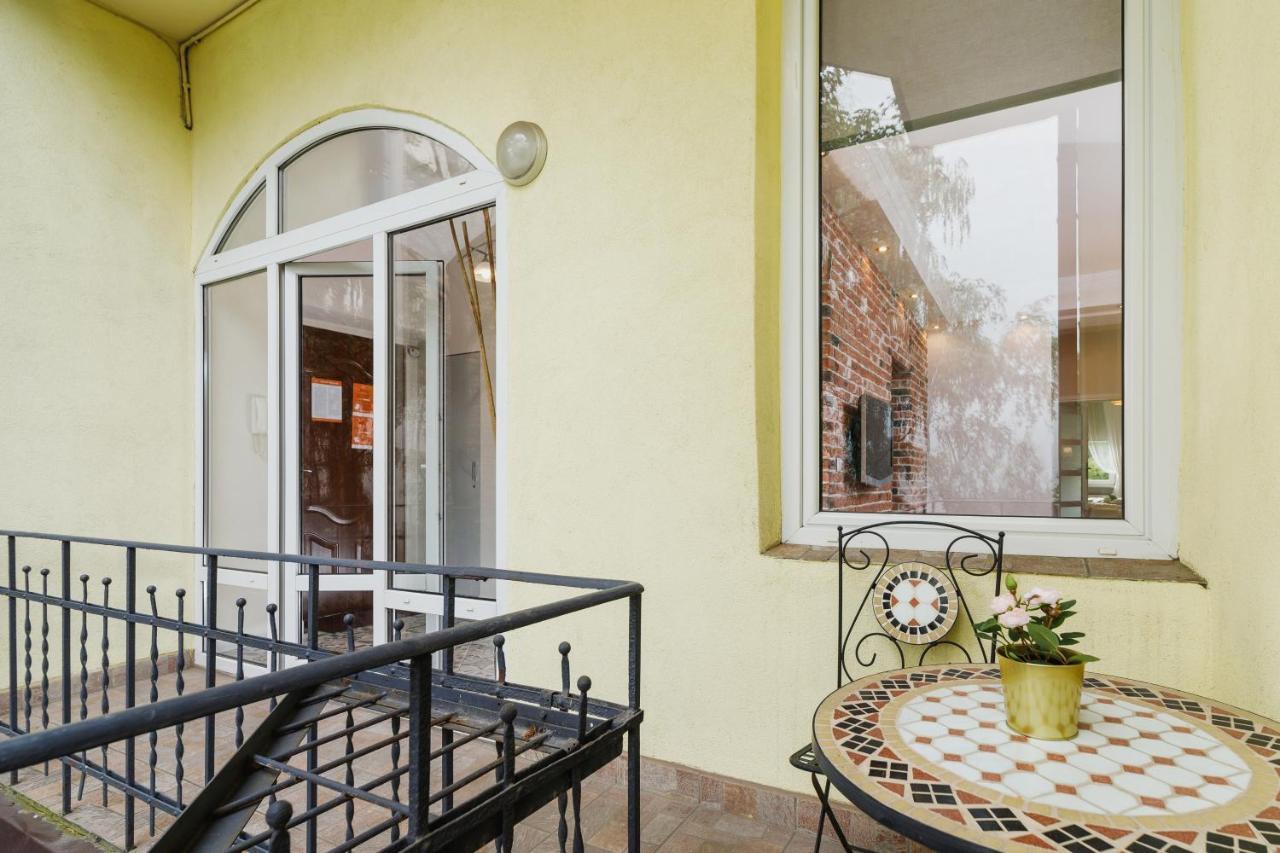 Modern Apartment Lubicz Kraków by Renters Exterior foto