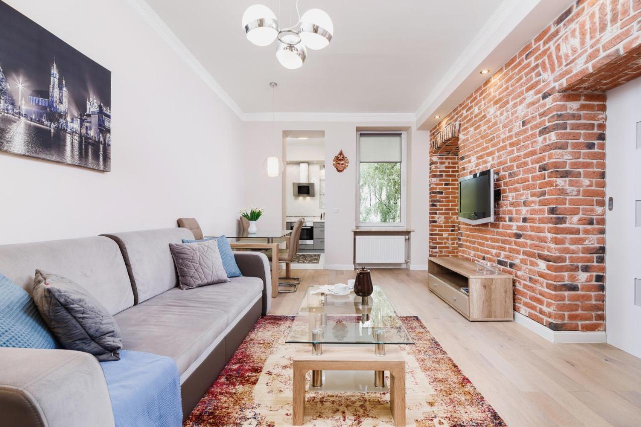 Modern Apartment Lubicz Kraków by Renters Exterior foto